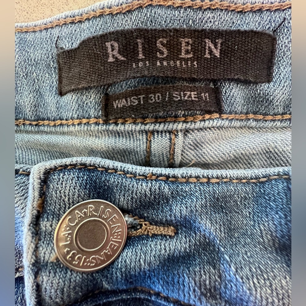 Risen Frayed hem jeans Flare Bell Bottom Sz 11 Waist 30 - Picture 5 of 10
